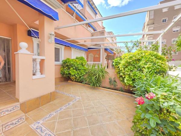 Chalet adosado en Gran Playa, Santa Pola photo 1