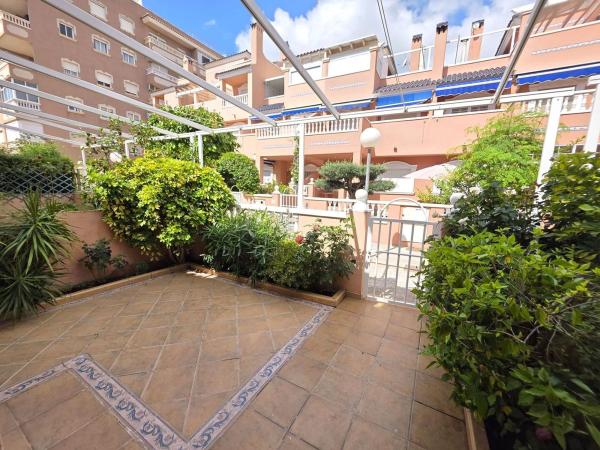 Chalet adosado en Gran Playa, Santa Pola photo 2