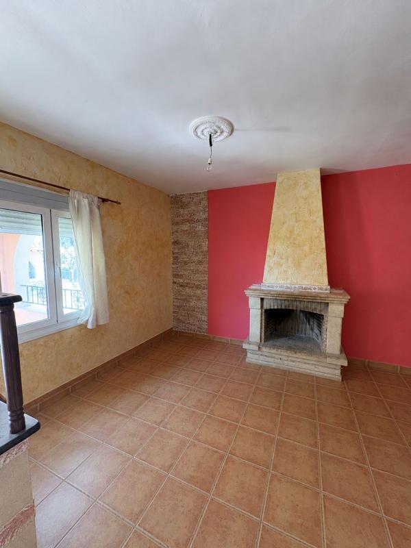 Properties for sale and rent in Spain photo 2