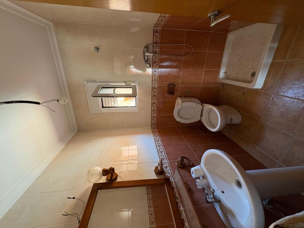 Properties for sale and rent in Spain photo 5