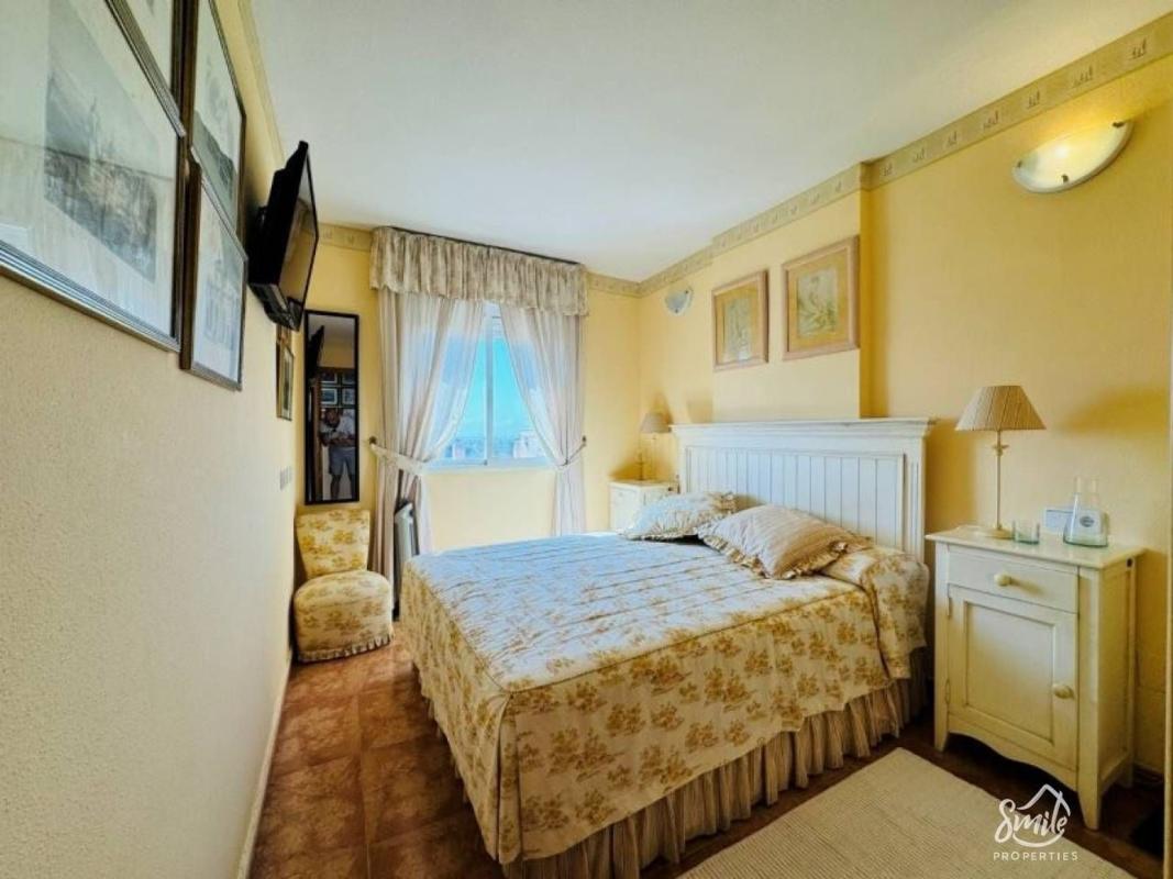 Venta de piso en Piso en Calle Joven Pura, 77, Nueva Torrevieja, Torrevieja, Torrevieja
photo 4