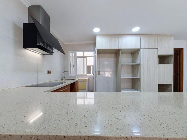 Venta de piso en Piso en Calle Argentina, 6, Crevillente, Crevillente
thumbnail 1