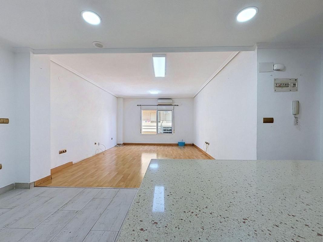 Продажа квартиры на Piso en Calle Argentina, 6, Crevillente, Кревильенте
photo 5