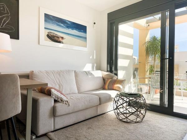 Casa o chalet independiente en Calle Guadiana, Villamartín, Orihuela thumbnail 1
