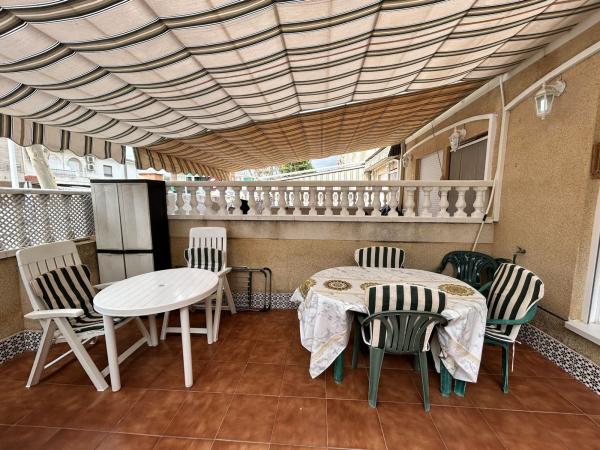 Chalet adosado en Avenida Albacete, Gran Playa, Santa Pola photo 1