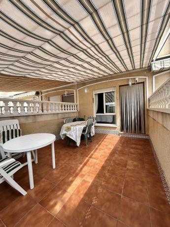 Chalet adosado en Avenida Albacete, Gran Playa, Santa Pola photo 3