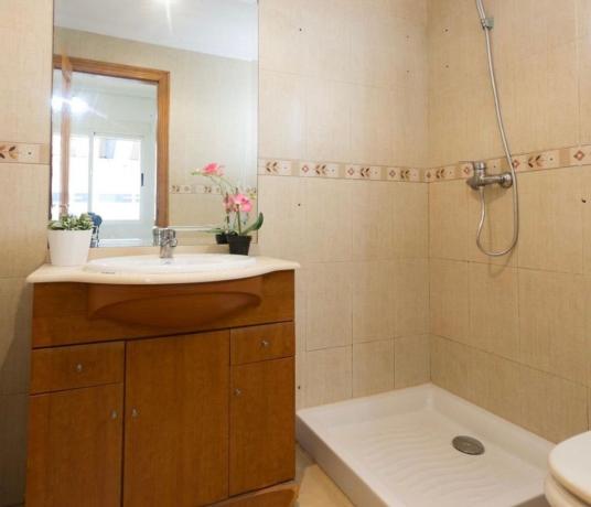 Chalet adosado en Calle Consueta, 54, Tamarit - Playa Lissa, Santa Pola thumbnail 1