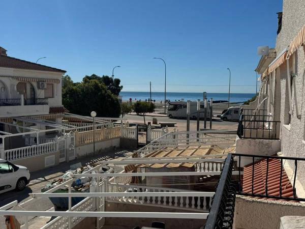 Chalet adosado en Calle Biar, Tamarit - Playa Lissa, Santa Pola photo 1