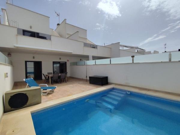 Chalet independiente en venta en Casa o chalet en Zona Pueblo, Pilar de la Horadada, Pilar de la Horadada
photo 1