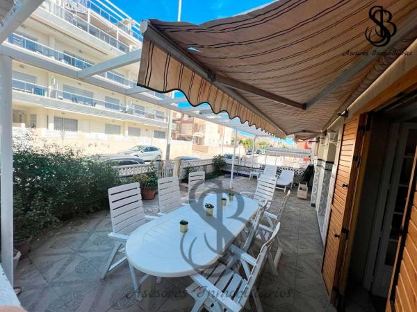 Chalet adosado en Calas de santiago, Centro, Santa Pola thumbnail 1