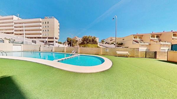 Venta de piso en Piso en Calas de Santiago Bernabeu, Santa Pola, Santa Pola
thumbnail 1
