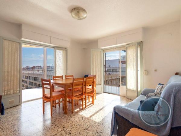 Venta de piso en Piso en Avenida Valencia, Puerto, Santa Pola, Santa Pola
thumbnail 1