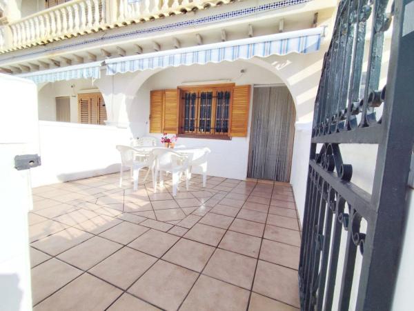 Chalet adosado en Avenida Vicente Blasco Ibañez s/n, Gran Playa, Santa Pola photo 1