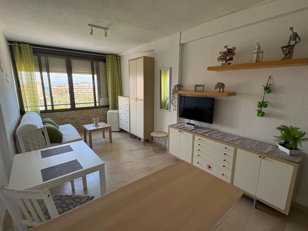 Venta de piso en Piso en Paseo Navarra, Miramar - Torre del Moro, Torrevieja, Torrevieja
photo 5