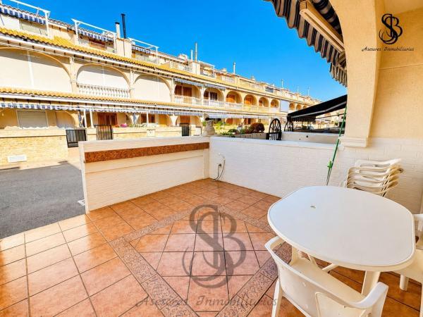 Chalet pareado en Calle del Cadafal, Tamarit - Playa Lissa, Santa Pola thumbnail 2