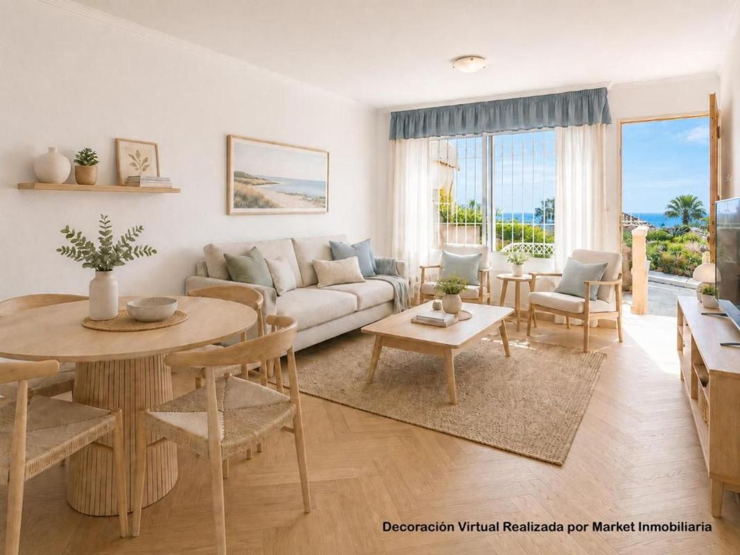 Продажа таунхауса в Chalet adosado en Calle Colombia, Calas de Santiago Bernabeu, Santa Pola , Санта Пола photo 5