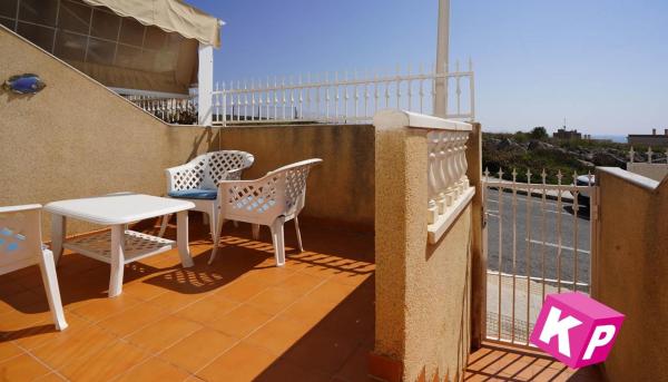 Chalet adosado en Calle Colombia, Calas de Santiago Bernabeu, Santa Pola photo 4