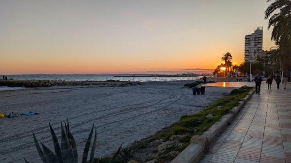 Venta de piso en Piso en Avenida Gonzalez Vicen, Playa Levante, Santa Pola, Santa Pola
 photo 4