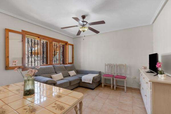 Chalet adosado en Filipinas, 15, Calas de Santiago Bernabeu, Santa Pola thumbnail 2