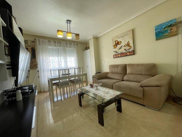 Venta de piso en Piso en Calle Cuba s/n, Almoradí, Almoradí
thumbnail 1