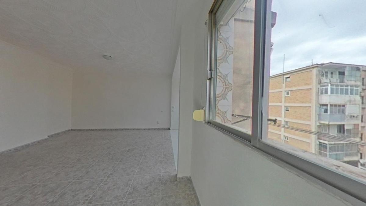 Venta de piso en Piso en Calle del Agata, Colonia Requena - Virgen del Carmen, Alicante / Alacant, Alicante / Alacant
photo 3