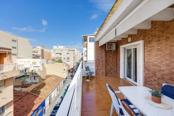 Ático en venta en  Ático en Calle Zoa, 20, Las Piscinas Naturales, Torrevieja, Torrevieja photo 4
