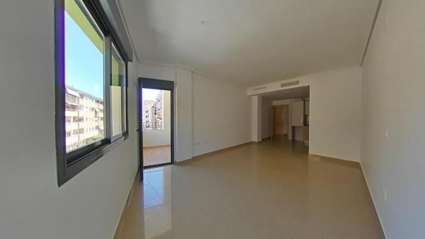 Venta de piso en Piso en Calle Colón, Centro Urbano, La Villajoyosa / Vila Joiosa, La Villajoyosa / Vila Joiosa
 photo 1