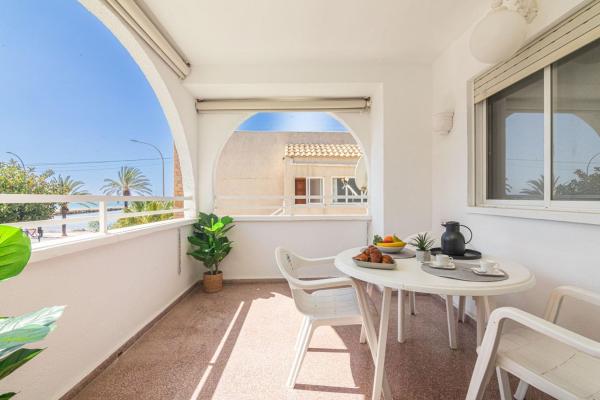 Venta de piso en Piso en Calle Ecuador, 3, Calas de Santiago Bernabeu, Santa Pola, Santa Pola
thumbnail 2