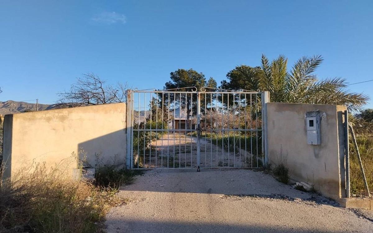Properties for sale and rent in Spain photo 3