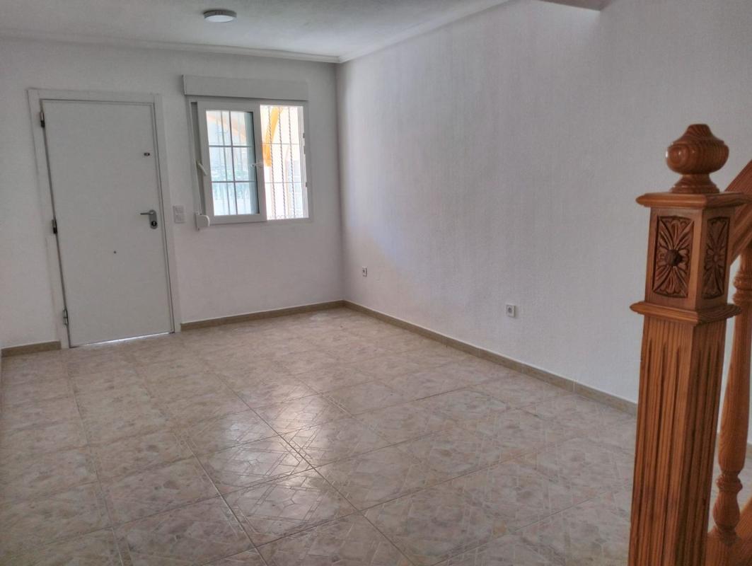 Venta de chalet adosado en Chalet adosado en Calle Cuerda s/n, Playa Flamenca, Orihuela , Orihuela photo 3