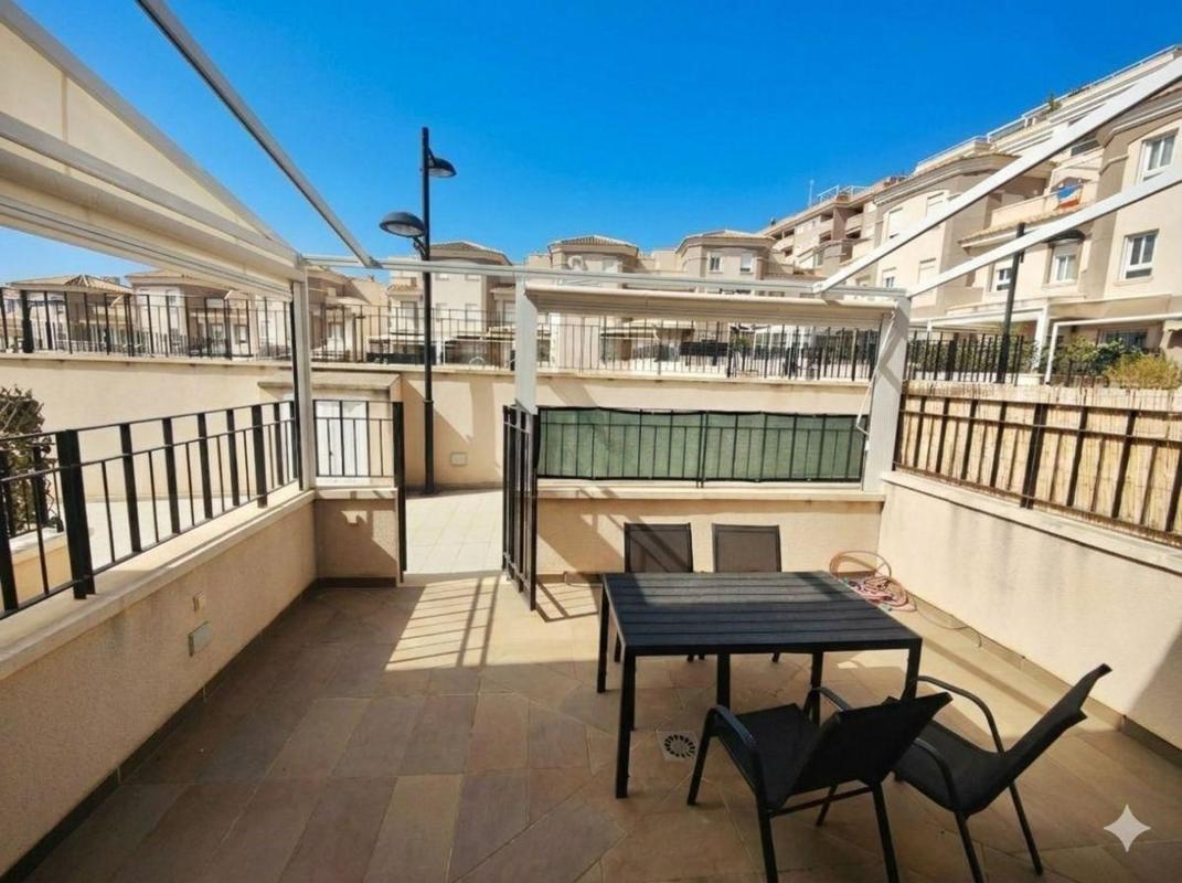 Sprzedaż szeregowego domku w Chalet adosado en Calas de Santiago Bernabeu, Santa Pola , Santa Pola photo 4