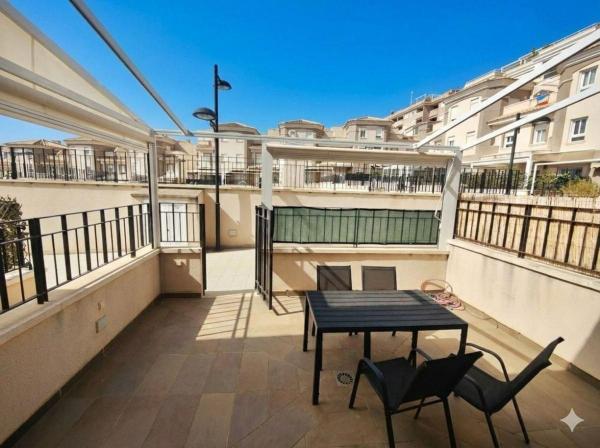 Chalet adosado en Calas de Santiago Bernabeu, Santa Pola photo 4