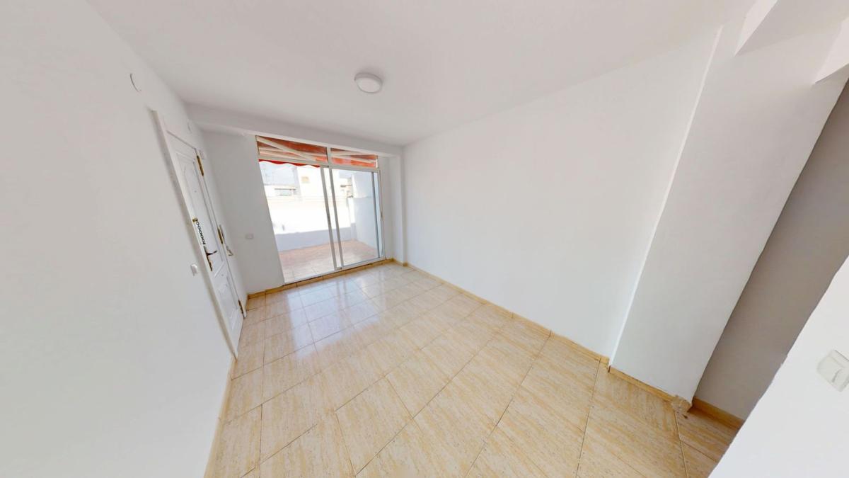 Продажа пентхауса на  Ático en Calle Aldebaran s/n, La Florida Portazgo, Alicante / Alacant, Аликанте / Алакант photo 4