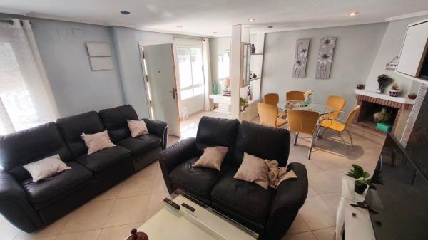 Chalet adosado en Calle Consueta, 1, Tamarit - Playa Lissa, Santa Pola photo 1