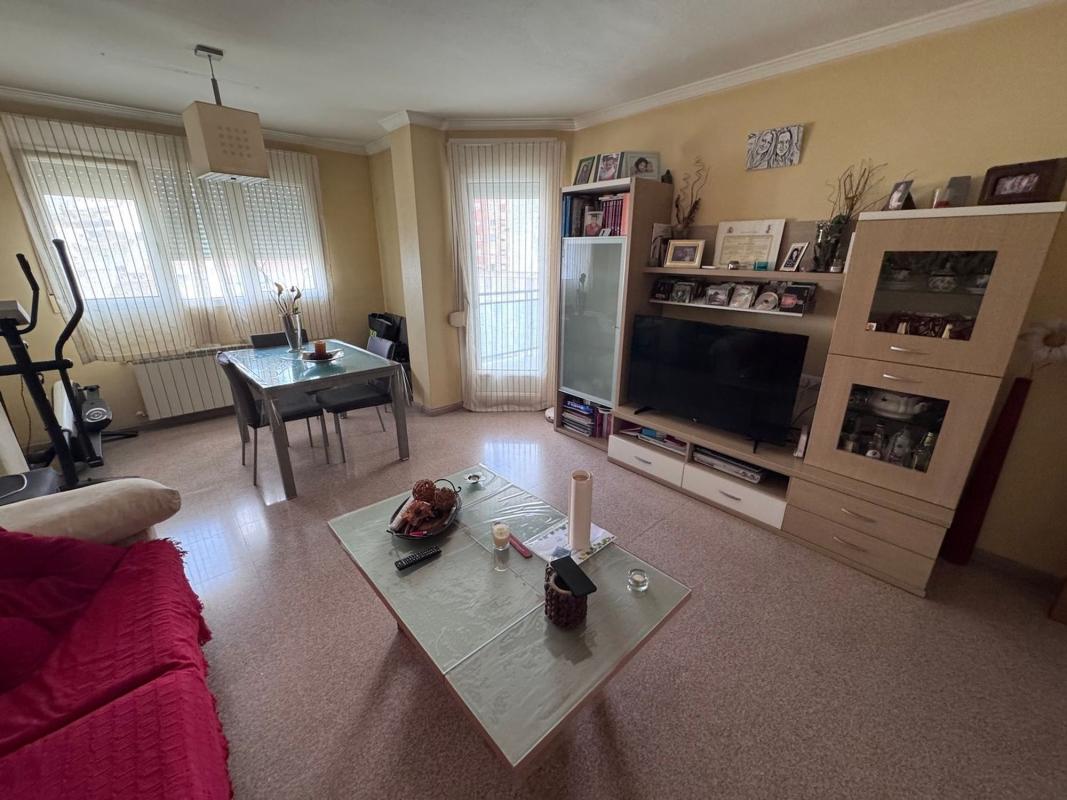 Venta de piso en Piso en Ferriz, Maestro Carrascosa - Banda de Música, Villena, Villena
photo 2