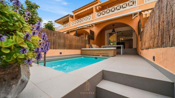 Chalet adosado en Avenida de la Armada Española, Calas de Santa Pola este, Santa Pola photo 1