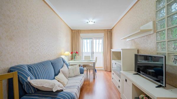 Sale of flat in Piso en Travesía Santa Trinidad, El Molino, Torrevieja, Torrevieja
thumbnail 1