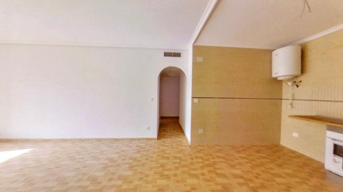Продажа квартиры на Piso en Playa de los Locos, Torrevieja, Торревьеха
photo 2