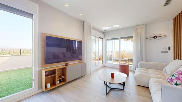 Ático en venta en  Ático en Avenida del Travalón, 34, Travalón, Elche / Elx, Elche / Elx photo 1