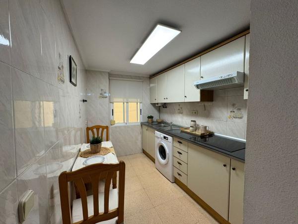Estudio en venta en Estudio en Calle Novelda, 4, Playa Muchavista, El Campello, El Campello thumbnail 2