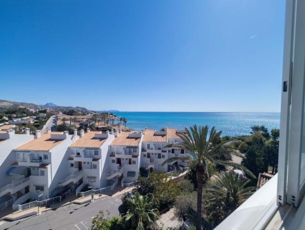 Sale of flat in Piso en Avenida de la Almadraba, 4, Pueblo Español - Coveta Fumá, El Campello, El Campello
 photo 3