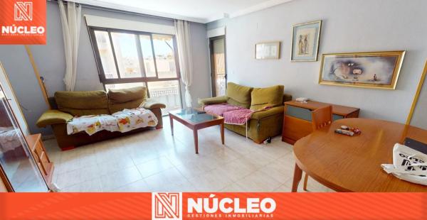 Sale of flat in Piso en Calle del Vicari Samuel Riquelme, Campello Pueblo, El Campello, El Campello
 photo 1