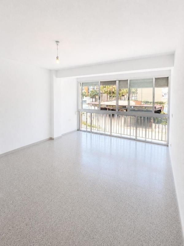 Venta de piso en Piso en Calle Sant Bartomeu, 20, Campello Playa, El Campello, El Campello
photo 3