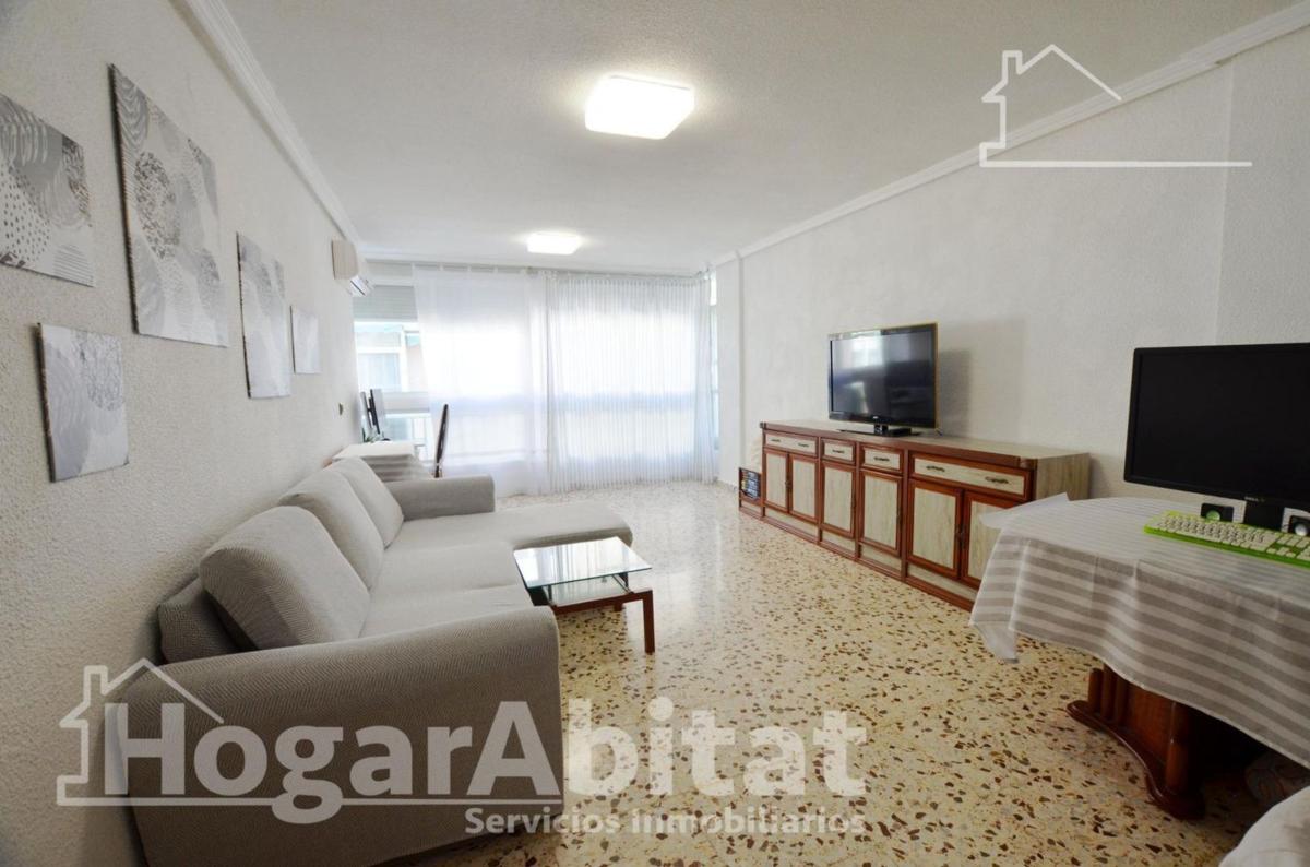 Sale of apartment in Piso en Calle de Fra Juan Tensa, Campello Pueblo, El Campello, El Campello
photo 2