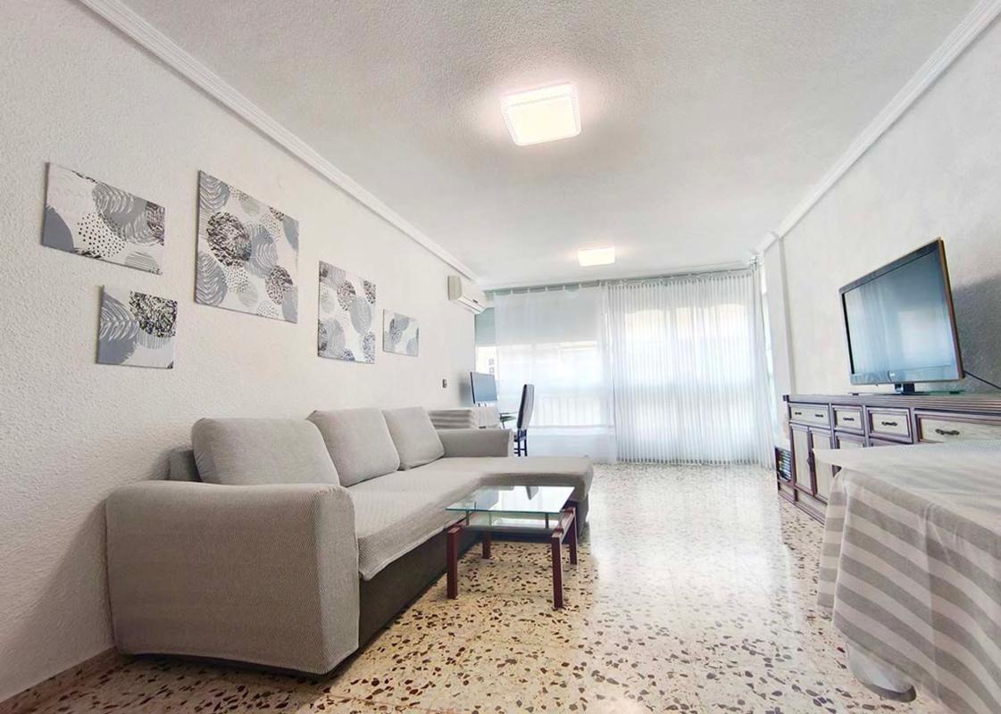 Sale of apartment in Piso en Calle de Fra Juan Tensa, 54, Campello Pueblo, El Campello, El Campello
photo 1