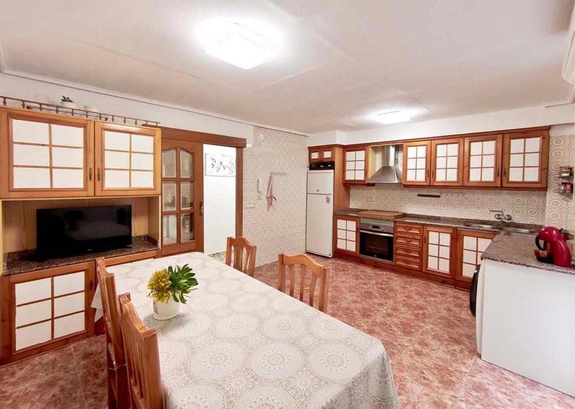 Sale of apartment in Piso en Calle de Fra Juan Tensa, 54, Campello Pueblo, El Campello, El Campello
photo 4