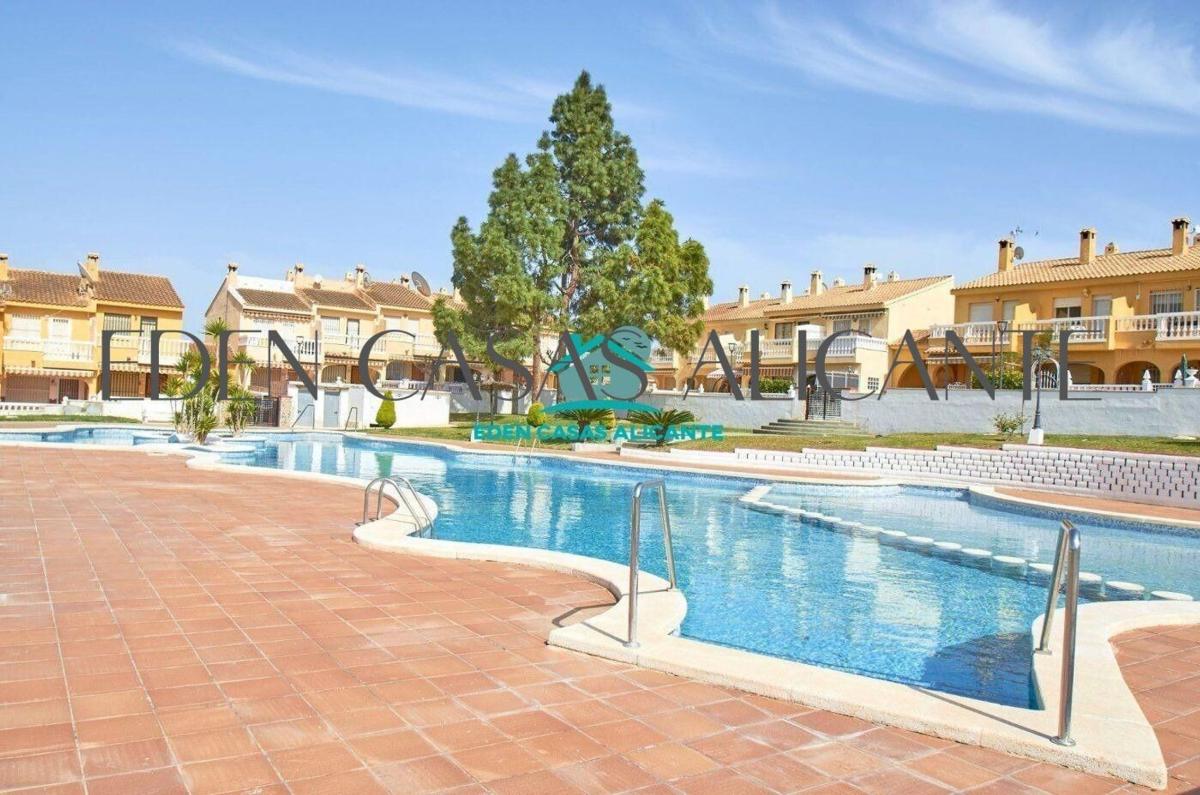 Propiedades en venta y alquiler en España photo 1
