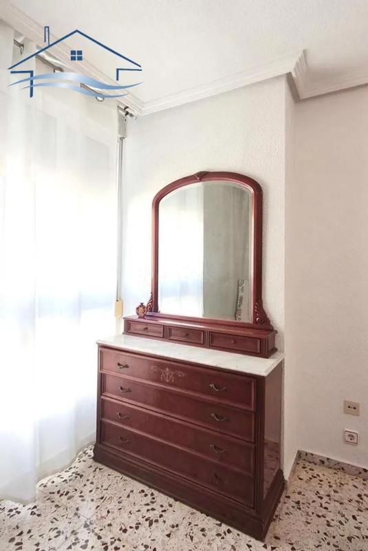 Sale of apartment in Piso en Calle de Fra Juan Tensa, Campello Pueblo, El Campello, El Campello
photo 3