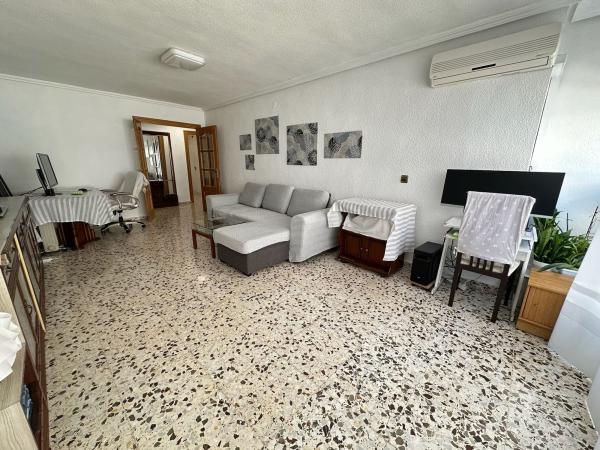 Sale of flat in Piso en Calle de Fra Juan Tensa, Campello Pueblo, El Campello, El Campello
 photo 1