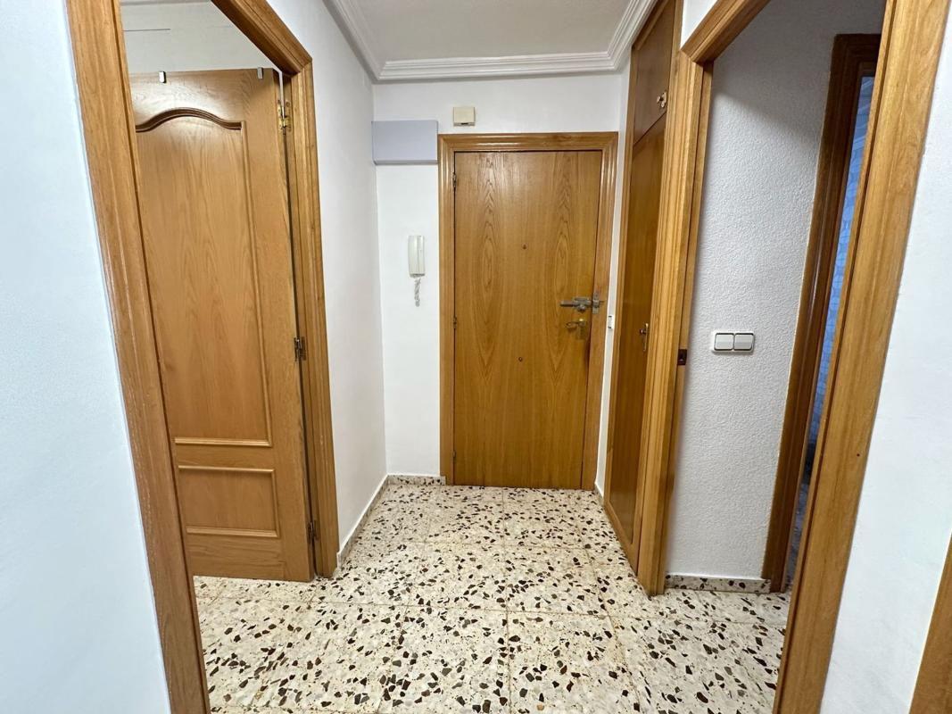 Sale of apartment in Piso en Calle de Fra Juan Tensa, Campello Pueblo, El Campello, El Campello
 photo 2